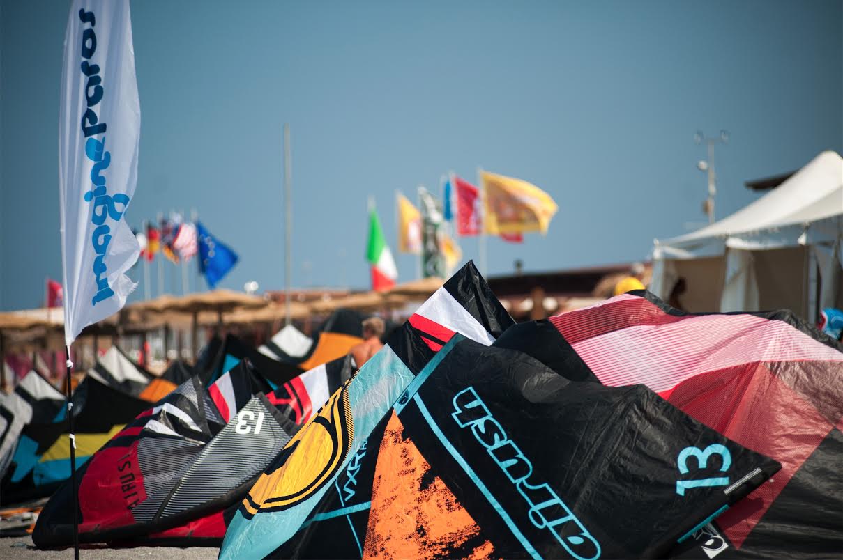 Πάρος kite surfing, ενέργειες για διεθνή προβολή