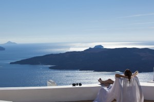 suites in Santorini